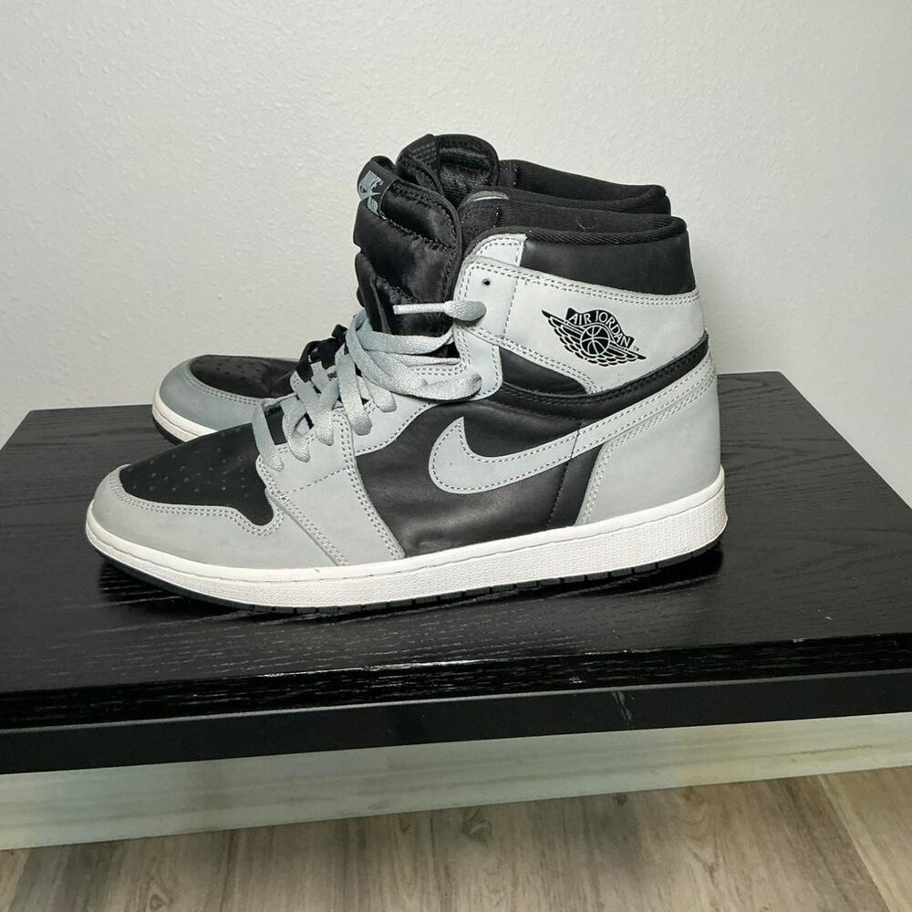 Air Jordan 1 High Shadow 2.0 black grey white sneakers mens 12 high top